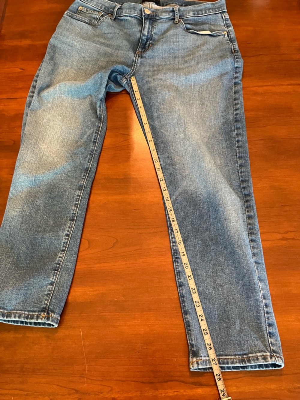 Banana Republic Girlfriend Jean Medium Wash Women’s size 32/14 - Picture 13 of 14